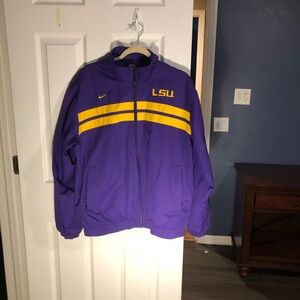 NWOT Nike LSU Windbreaker size Medium